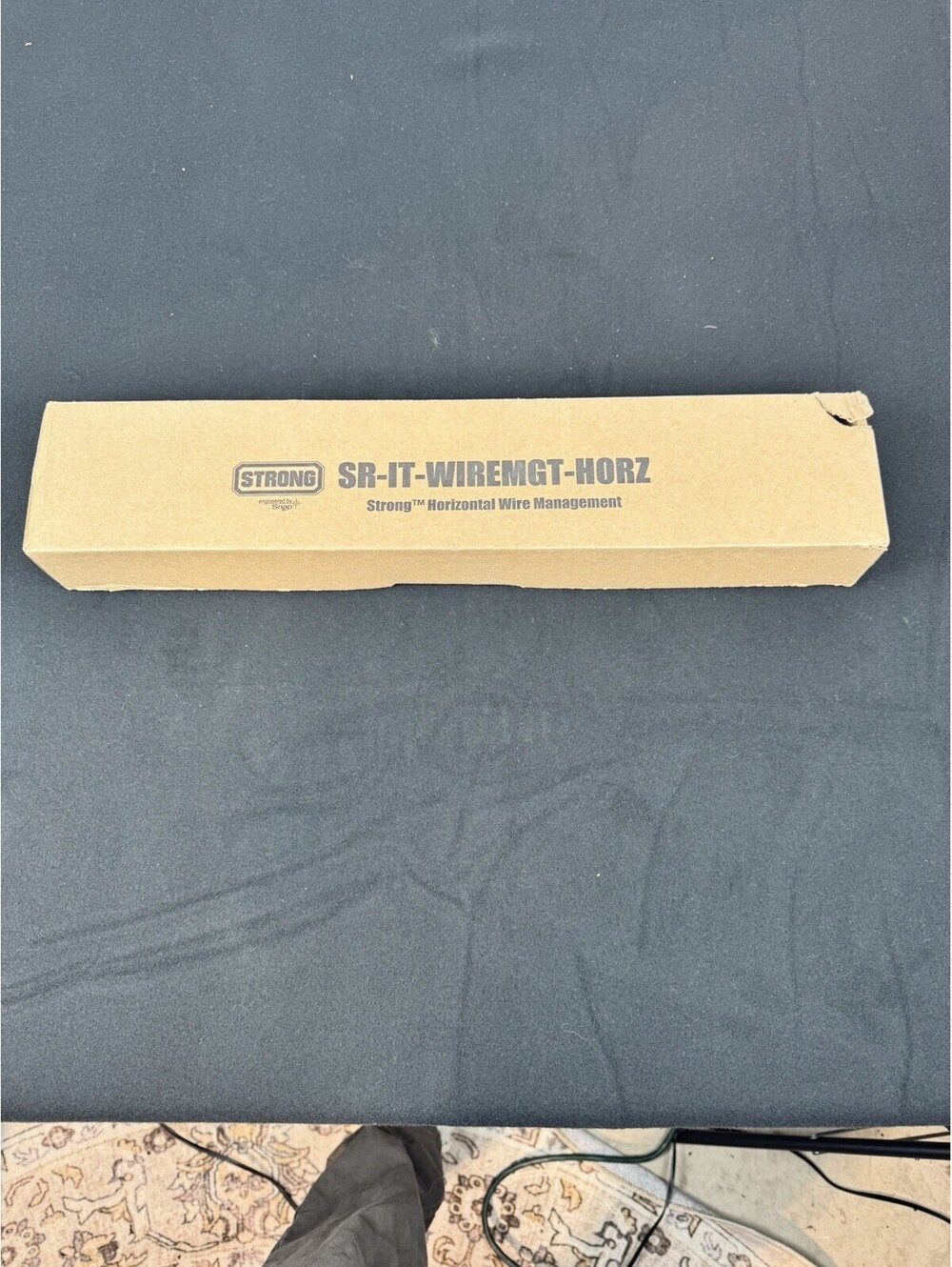 Strong SR-IT-WIREMGT-HORZ 1U 19 Inch Horizontal Rack Mount Wire Management